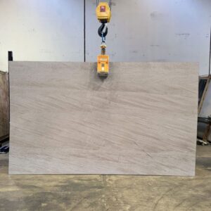 CREMA VALENCIA LIMESTONE SLAB