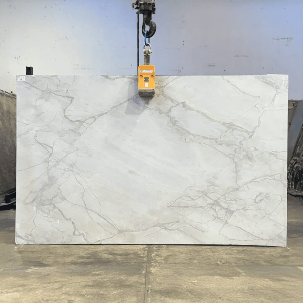 Calacatta Bianco Quartzite Slab